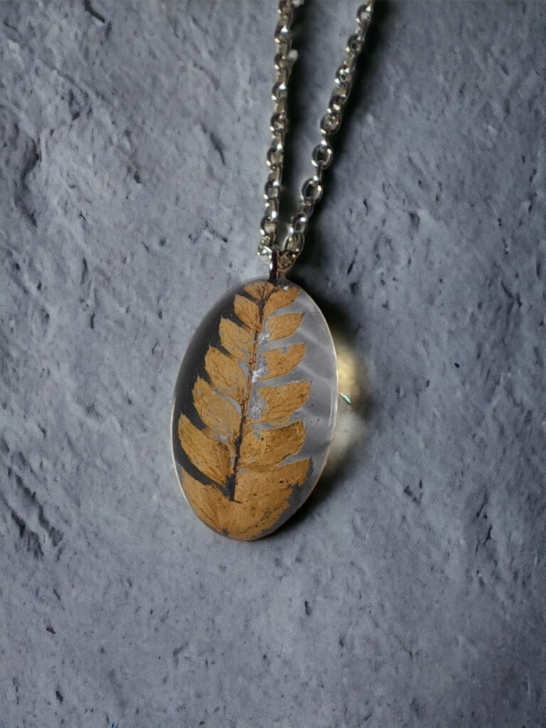 Furn Leaf Botanical Jewellery Necklace : Natural Elegance for Every Occasion